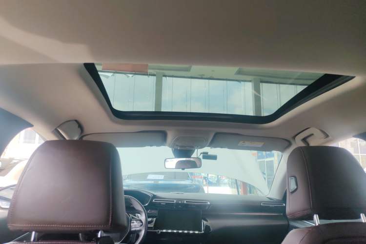 Used Peugeot 508 2019 508L 400THP PureTech Driving Control Version China VI Standard Headliner