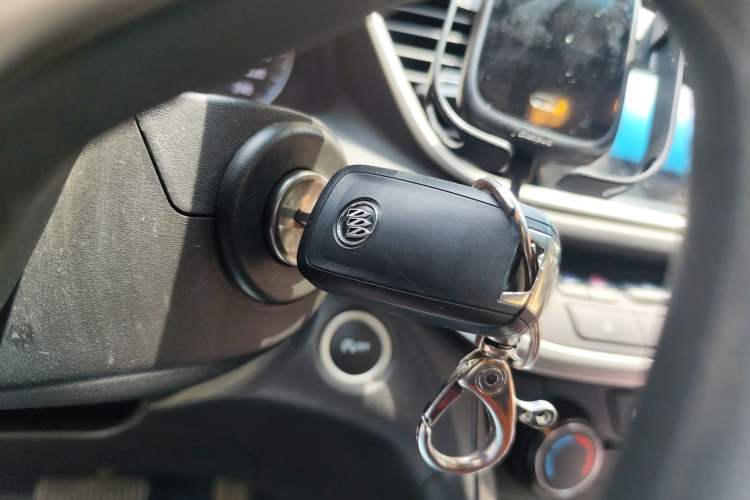 Used Buick GT 2021 Revised Version Flagship 1.5L Automatic Elite Edition Vehicle Key