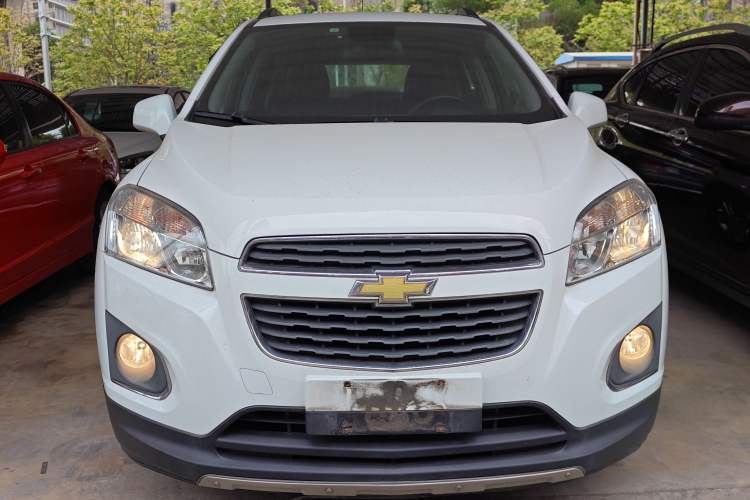 Used Chevrolet Trax 2016 1.4T Manual Two-Wheel Drive Comfort Version with Sunroof