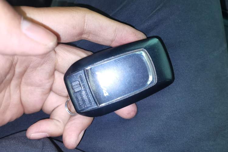 Used Toyota RAV4 2015 2.5L Automatic 4x4 Elite Edition
