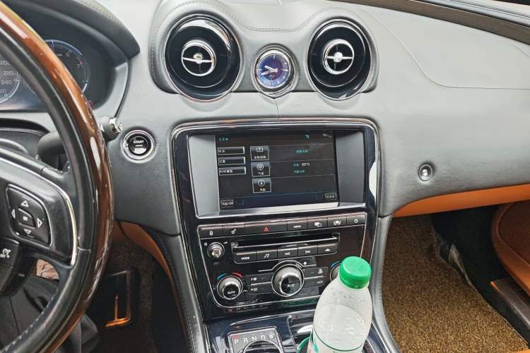 Used Jaguar XJ 2012 XJL 3.0 Flagship Business Edition
