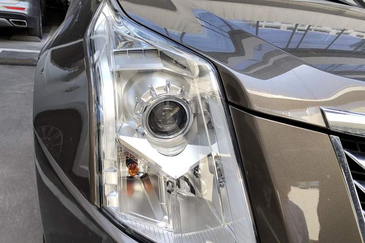 Used Cadillac SRX 2015 3.0L Comfort Version
