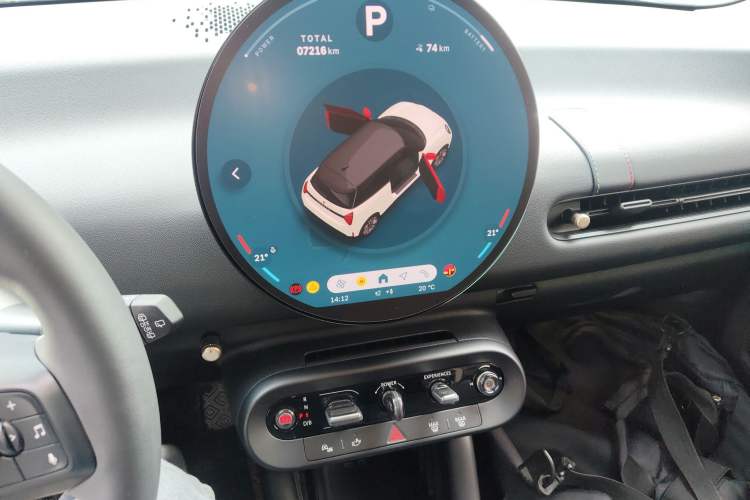 Used MINI Electric MINI COOPER 2024 456km COOPER E Classic Edition
