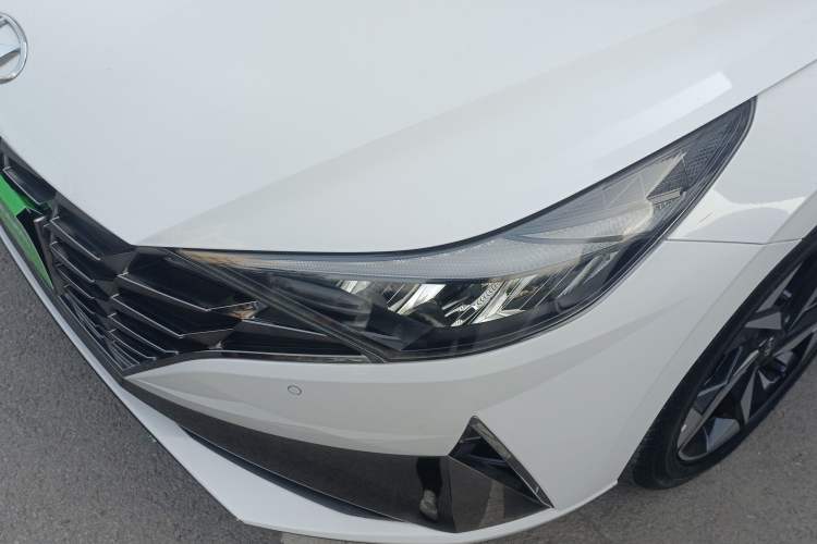 Used Hyundai Elantra 2022 1.5L CVT LUX Prestige Edition