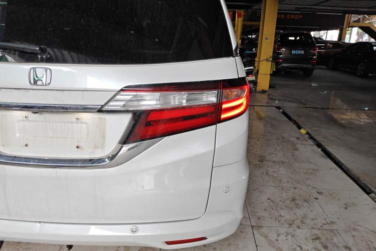 Used Honda Odyssey 2018 2.4L Smart Edition
