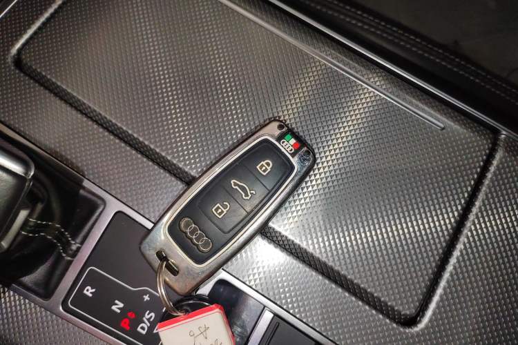 Used Audi A6L 2019 40 TFSI Luxury Dynamic Model
