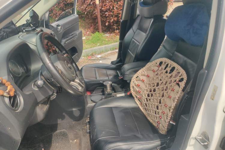 Used Jeep Compass 2012 2.4L Four-Wheel Drive Urban Edition
