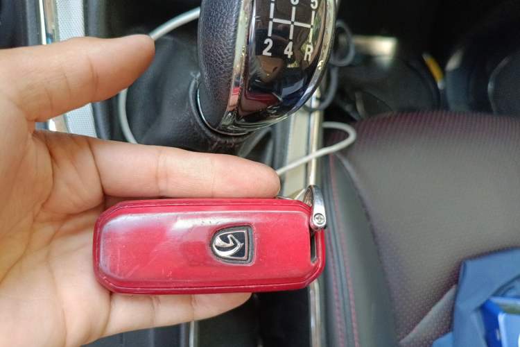 Used Baojun 560 2015 1.8L manual luxury version