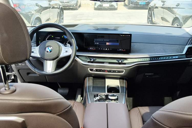 Used BMW X5 2023 xDrive 30Li Luxury M Sport Night Edition Package