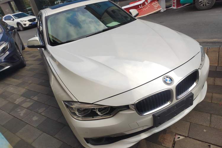 Used BMW 3 Series 2017 320Li Fashion Model
