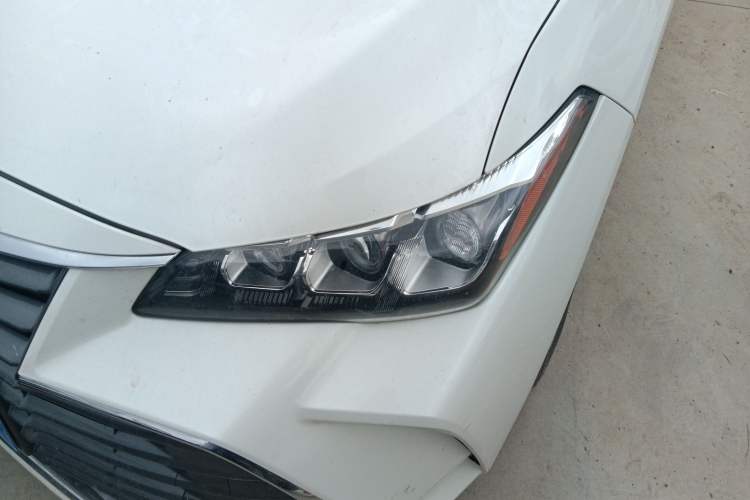 Used Toyota Avalon 2019 2.0L Luxury Edition China VI Standard