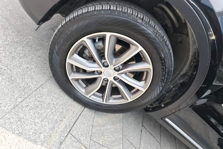 Used Geely Auto Emgrand X7 Sport 2018 1.8TD Automatic Two-Wheel Drive Smart Connect 4G Internet Edition