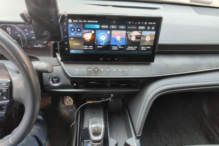 Used Toyota Camry 2024 Dual-Motor 2.0HS Sport Edition Audio And AC Panel