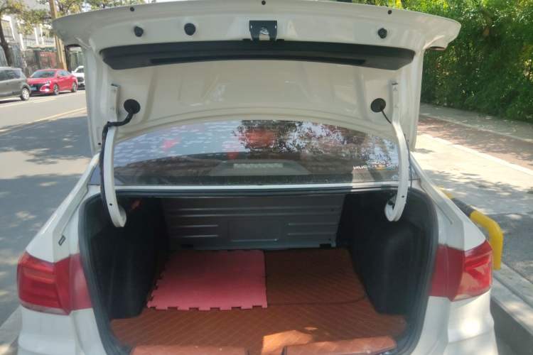 Used Volkswagen Santana 2019 1.5L Automatic Fashion Edition China VI