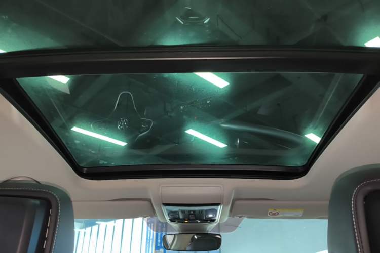 Used Volkswagen Passat 2023 330TSI Starry Luxury Edition
