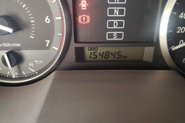 Used Toyota Land Cruiser 2012 4.0L Automatic VX