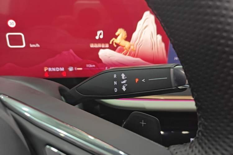 Used Buick Envision 2024 Encore Plus AWD Avenir
