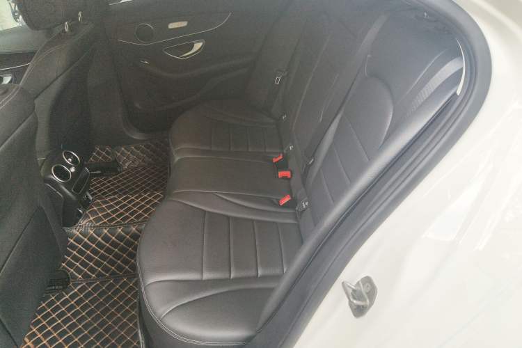 Used Mercedes-Benz C-Class 2021 C 200 L Fashion Edition Sport Version Left Rear Seat