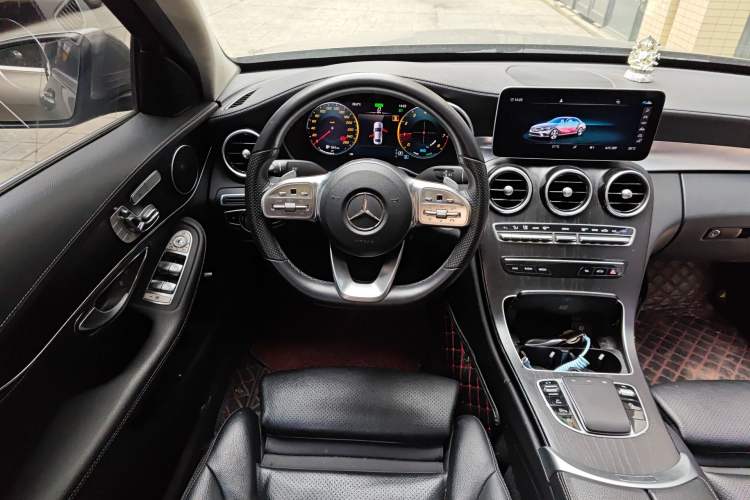 Used Mercedes-Benz C-Class 2020 Restyled C 260 L Sport Edition Steering Wheel