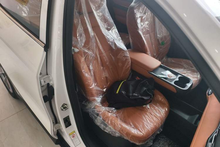 Used Bestune Yueyi 03 2026 Model 565km Enjoyment Edition Right Front Seat