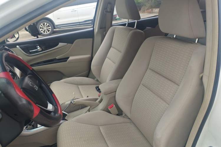 Used Honda Crider 2015 1.8L manual Comfort version
