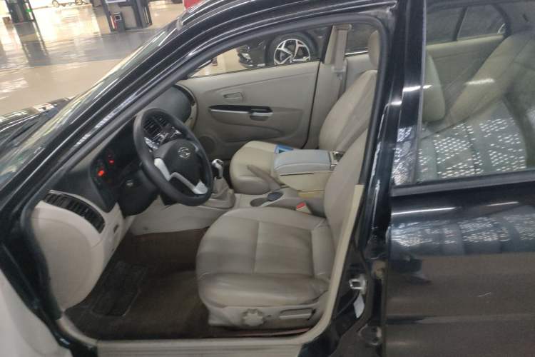 Used Soueast V3 Lingyue 2014 1.5L Manual Happiness Edition Left Front Seat
