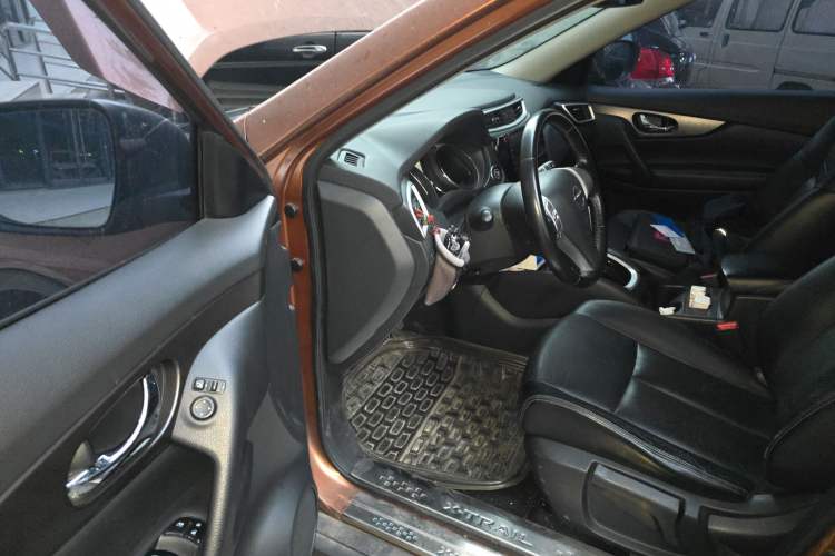 Used Nissan X-Trail 2014 2.0L CVT Comfort Edition 2WD