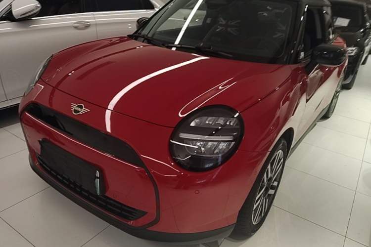 Used MINI Electric COOPER 2024 456km COOPER E Classic Edition