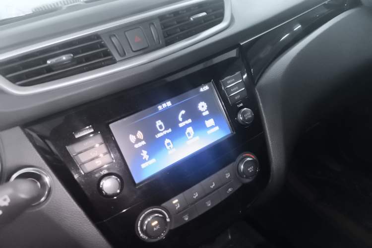 Used Nissan Qashqai 2017 2.0L CVT Smart Enjoyment Version China V Standard
