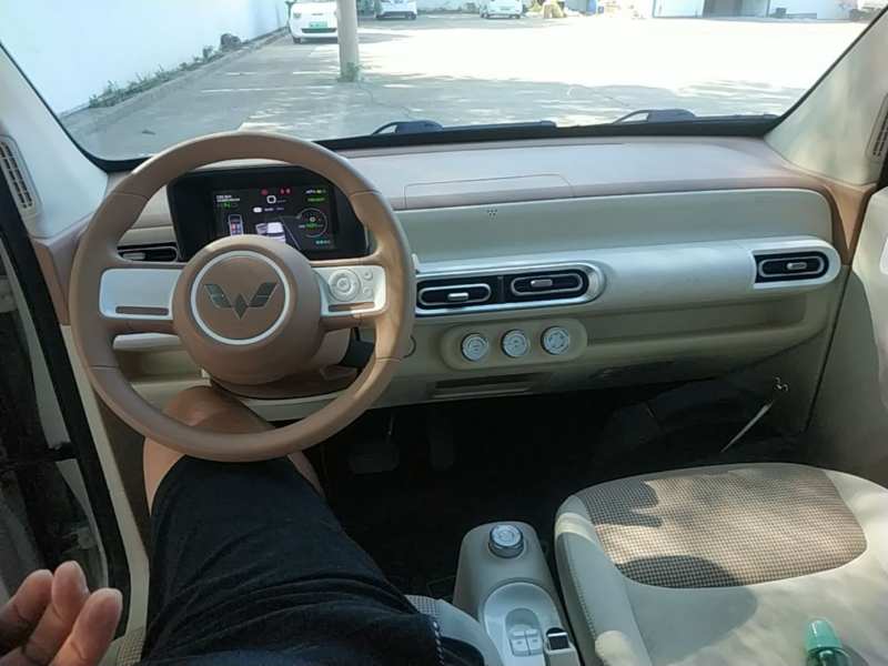 Used Wuling Hongguang MINIEV 2024 3rd Generation 215km Youth Edition — 9