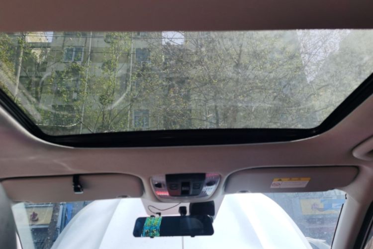 Used Kia Seltos 2023 1.5L CVT Luxury Edition Headliner