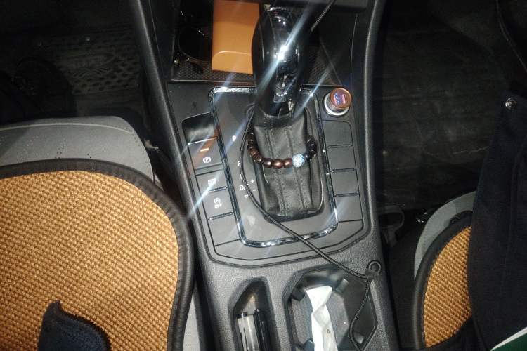 Used Volkswagen Bora 2023 1.5L Automatic Changer Limited Edition
