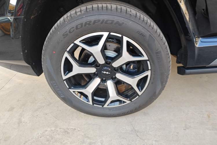 Used Formula Leopard Leopard 8 2025 Smart & Brave Flagship Edition 6 Seats