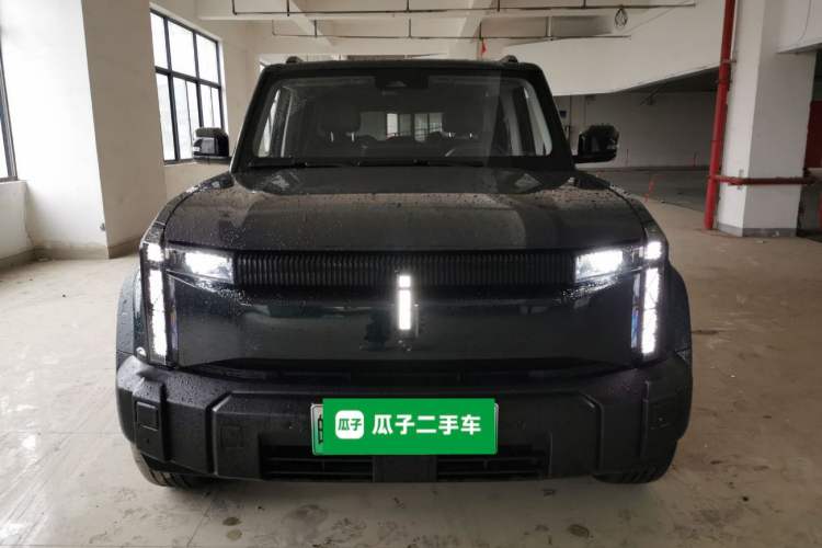 Used iCAR 03 2024 501km Four-wheel Drive Long-Range Advanced Version