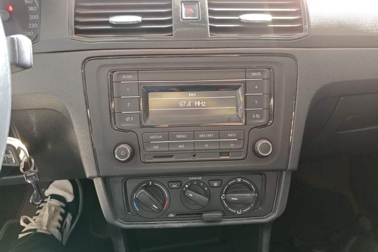 Used Volkswagen Santana 2017 Haval H6 1.6L Automatic Fashion Edition
