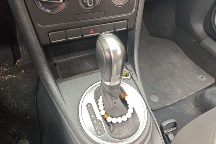 Used Volkswagen Beetle 2014 1.2TSI Fashion Edition Gear Lever