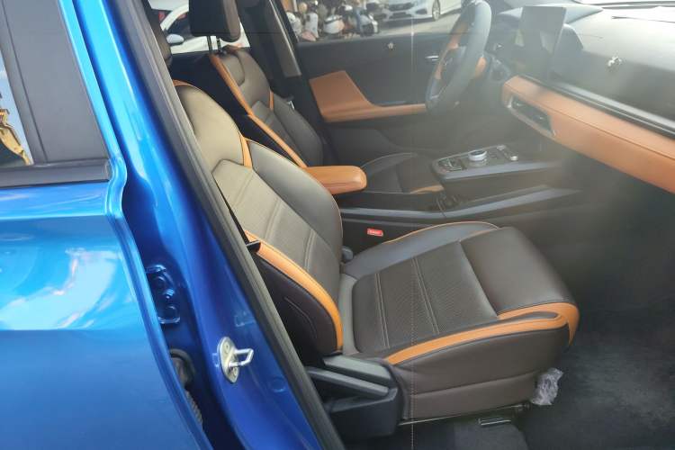 Used BYD e2 2020 Upgraded Version Long-Range Edition Luxury Model
