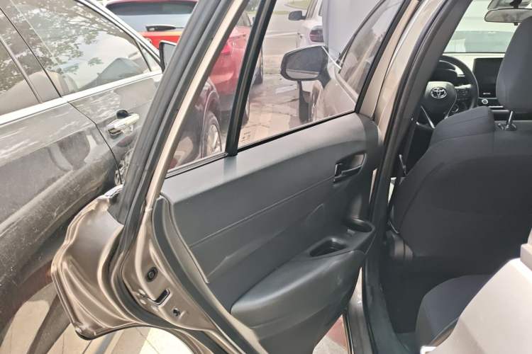 Used Toyota FRONTLANDER 2022 2.0L CVT Leading Edition
