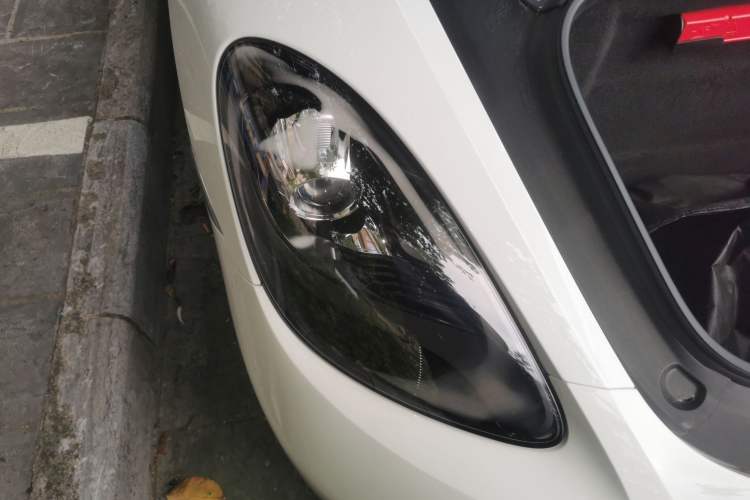 Used Porsche 718 2022 Boxster 2.0T Right Front Headlight