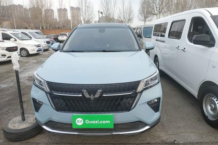 Used Wuling Asta 2022 2.0L DHT Electric-Speed Version