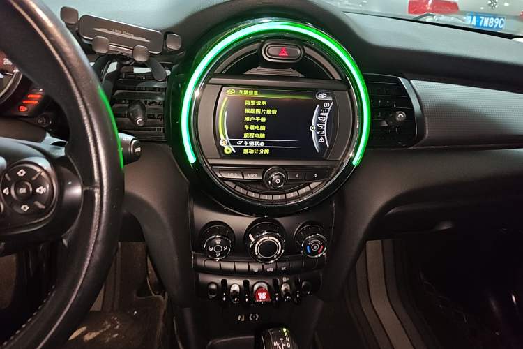 Used MINI MINI 2014 1.5T COOPER Fun