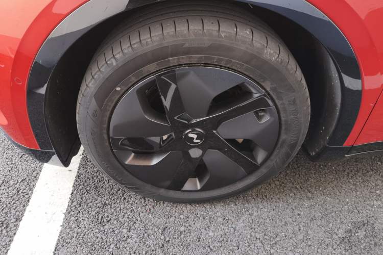 Used ONVO L60 2024 60 kWh Rear-Drive Version
