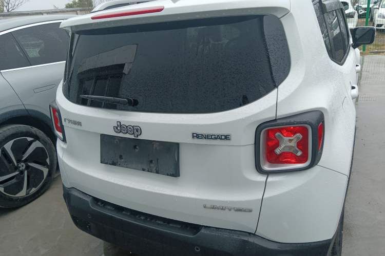 Used Jeep Renegade 2016 1.4T Automatic Smart Edition
