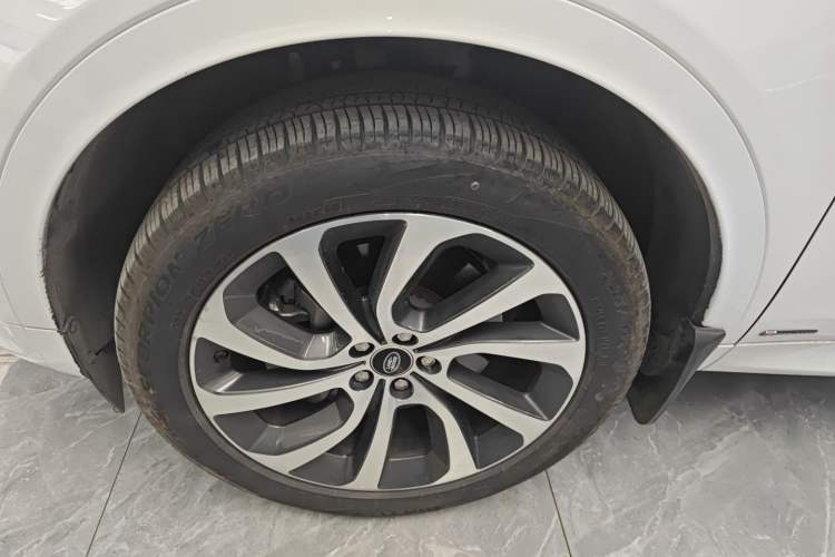 Used Land Rover Discovery Sport 2020 249 PS R-Dynamic Performance Edition
