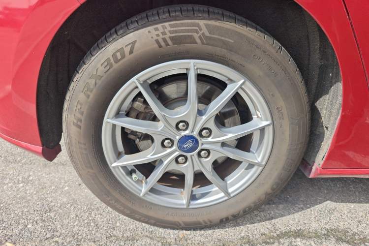 Used Ford Focus 2020 Hatchback EcoBoost 180 Automatic Trend Edition Right Rear Wheel Hub