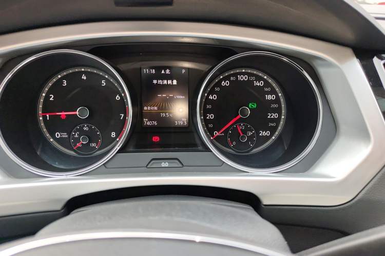 Used Volkswagen Tiguan L 2018 280TSI Automatic Two-Wheel Drive Comfort Edition Odometer Close Up