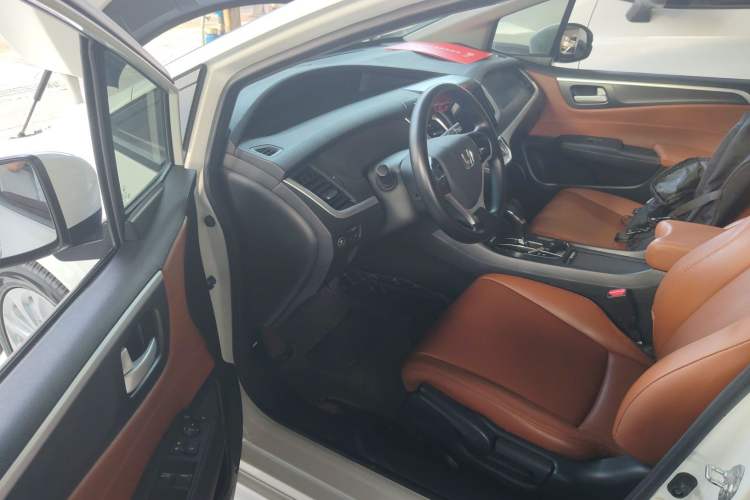 Used Honda Jade 2017 1.8L Automatic Classic Edition 5 seats
