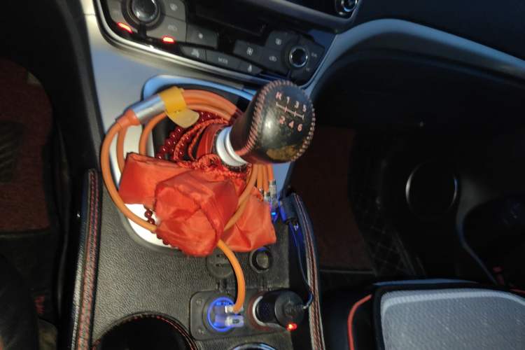 Used Haval M6 2019 1.5T Manual Two-Wheel Drive Elite Version China VI Standard
