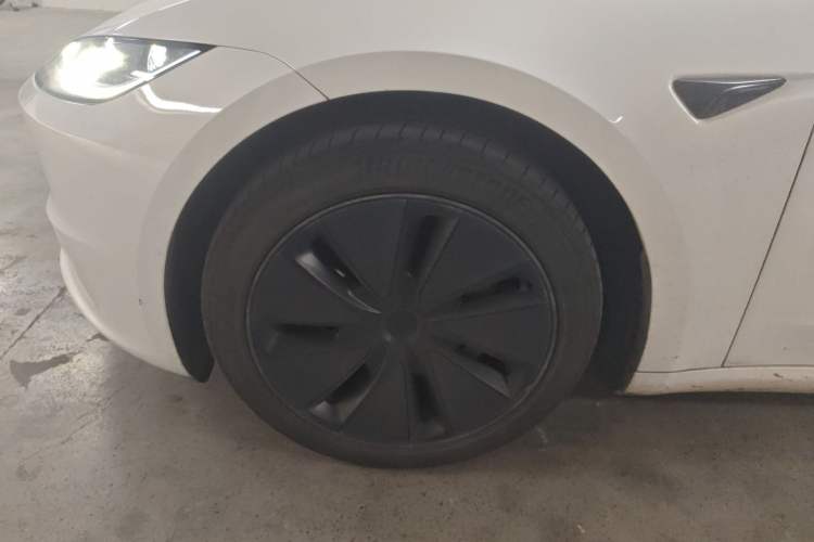Used Tesla Model 3 2025 Rear-Wheel-Drive Version
