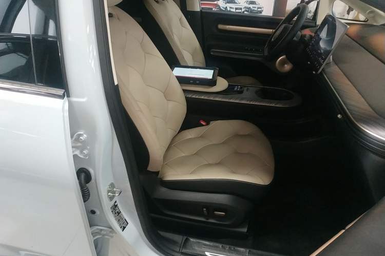 Used Baojun Cloud 2023 460 Pro

